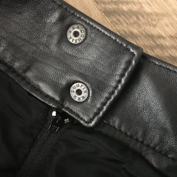 Danier Black Pencil Skirt - Picture 8 of 16